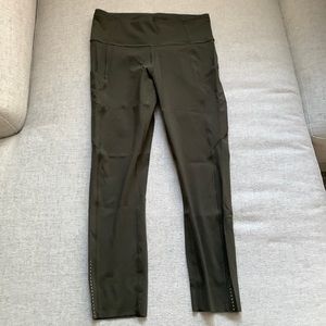 Lululemon Cropped Fast and Free Leggings